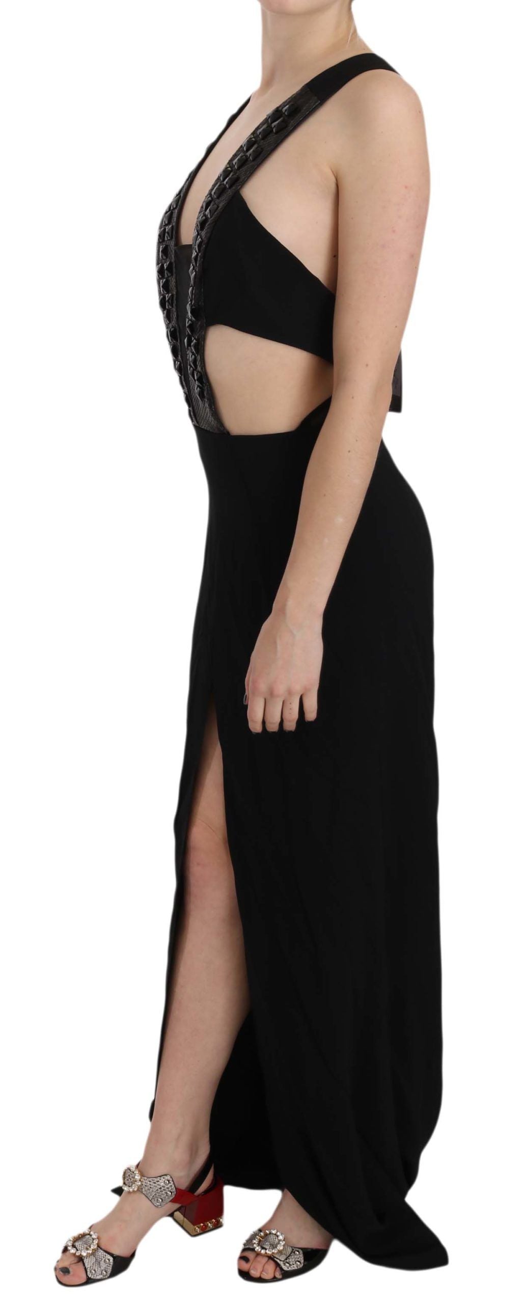 John Richmond Elegant Flare Maxi Aftenkjole med Krystaldetaljer