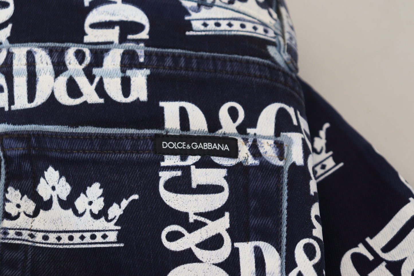Dolce & Gabbana Elegant Crown Print Denimbukser