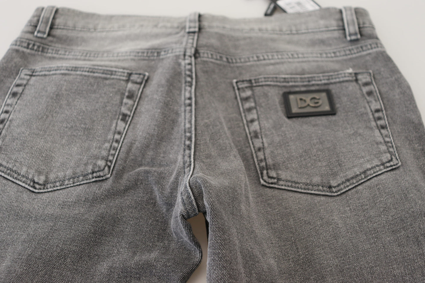 Dolce & Gabbana Chic Gråvaskede Denimbukser