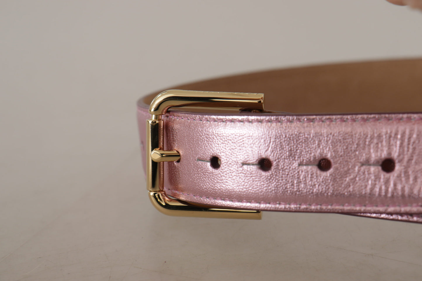 Dolce & Gabbana Elegant Metallisk Pink Læderbælte