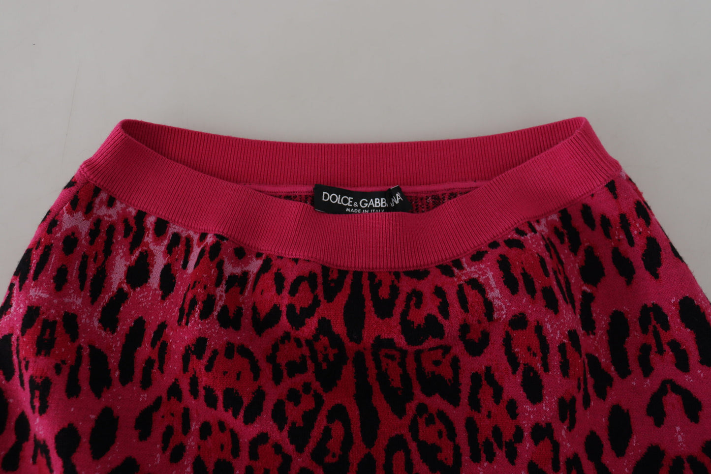 Dolce & Gabbana Chic højtaljet lyserød leopard mini nederdel