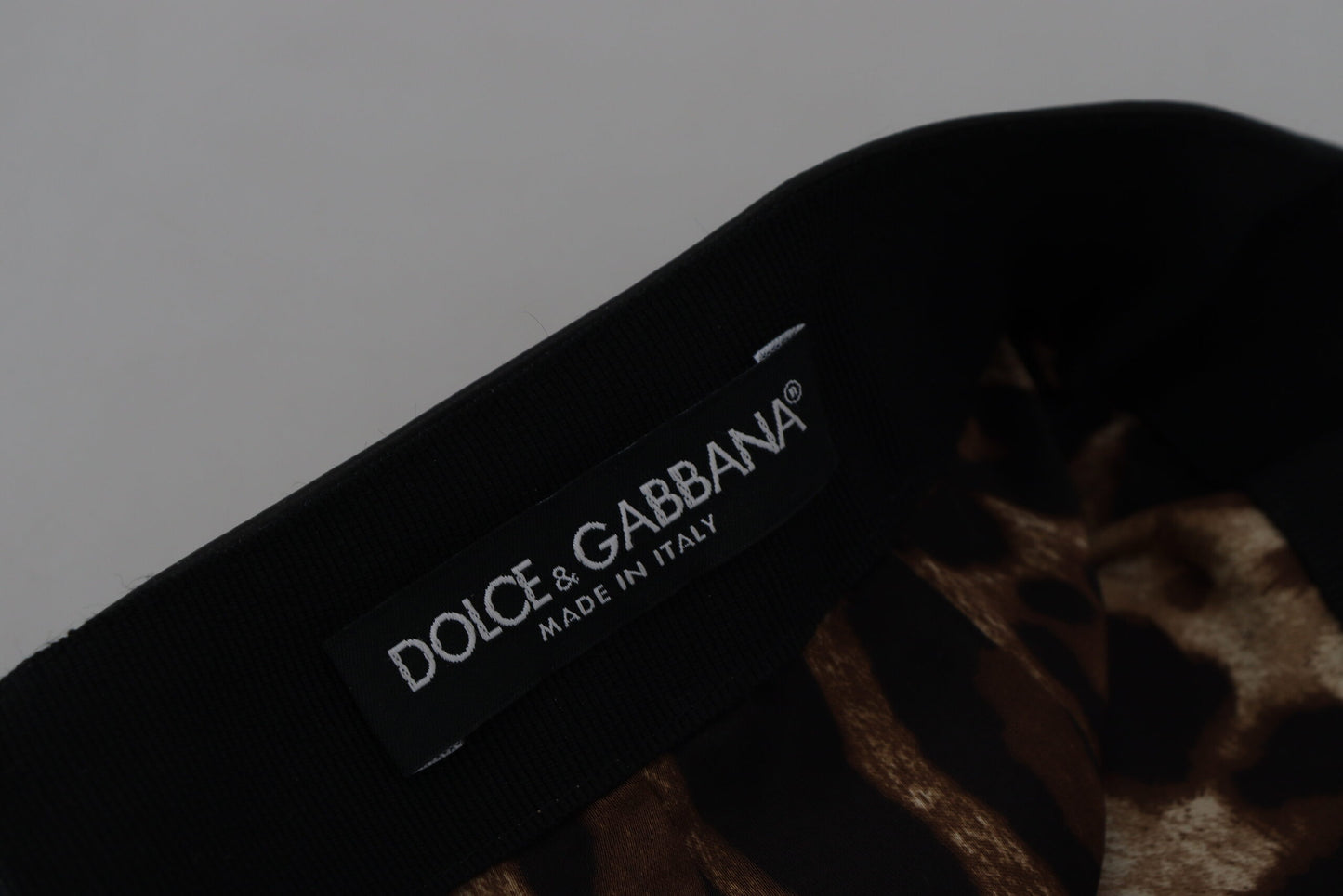 Dolce & Gabbana Chic højtaljet A-formet mini-nederdel i læder