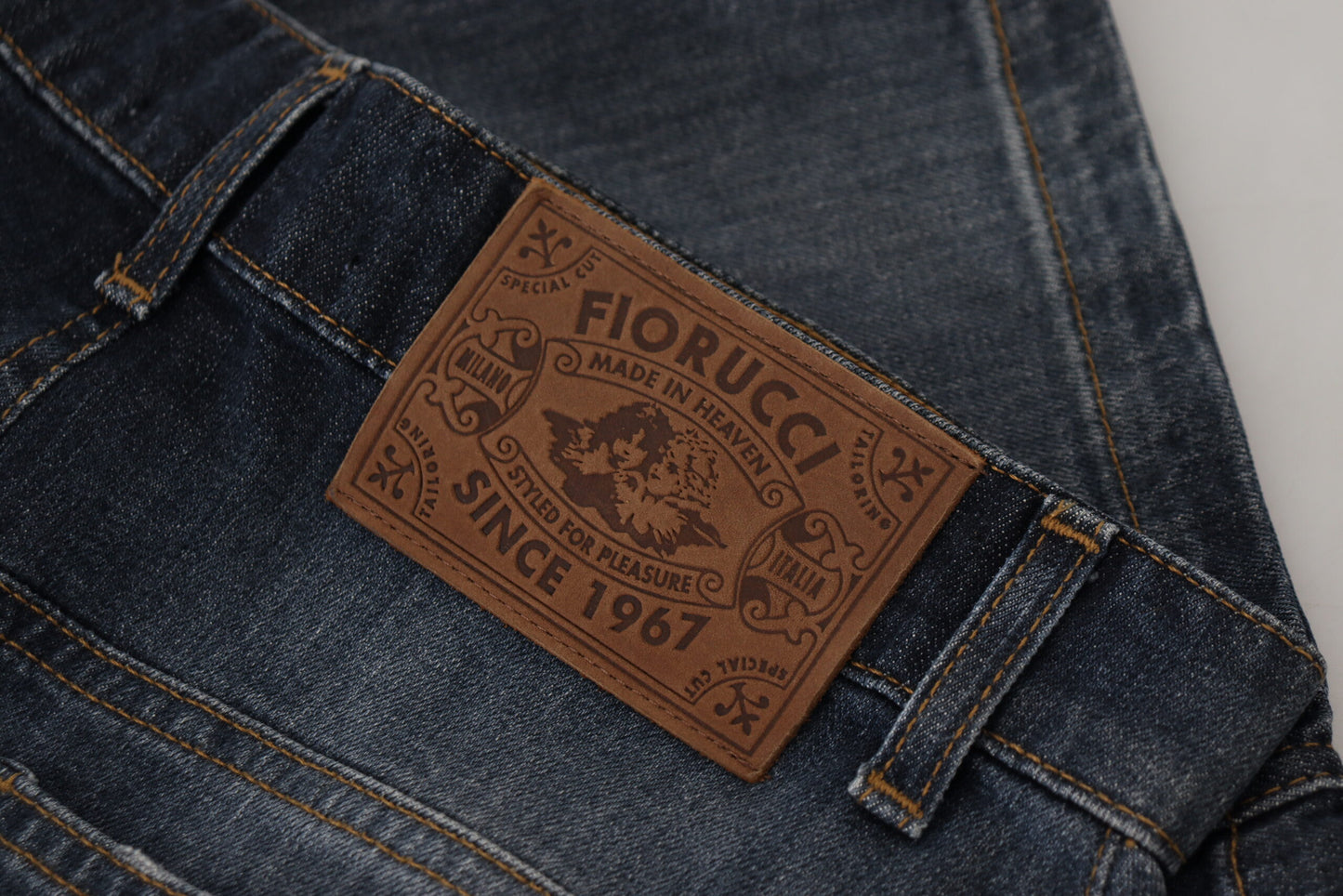 Fiorucci Chic Mørkeblå Denim Nederdel Med Mellem Talje