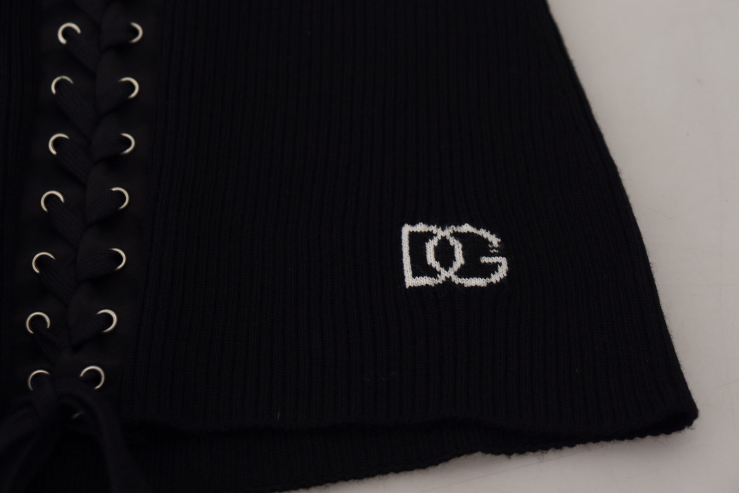 Dolce & Gabbana Elegant Sort Slim Fit Sweater Med Slips