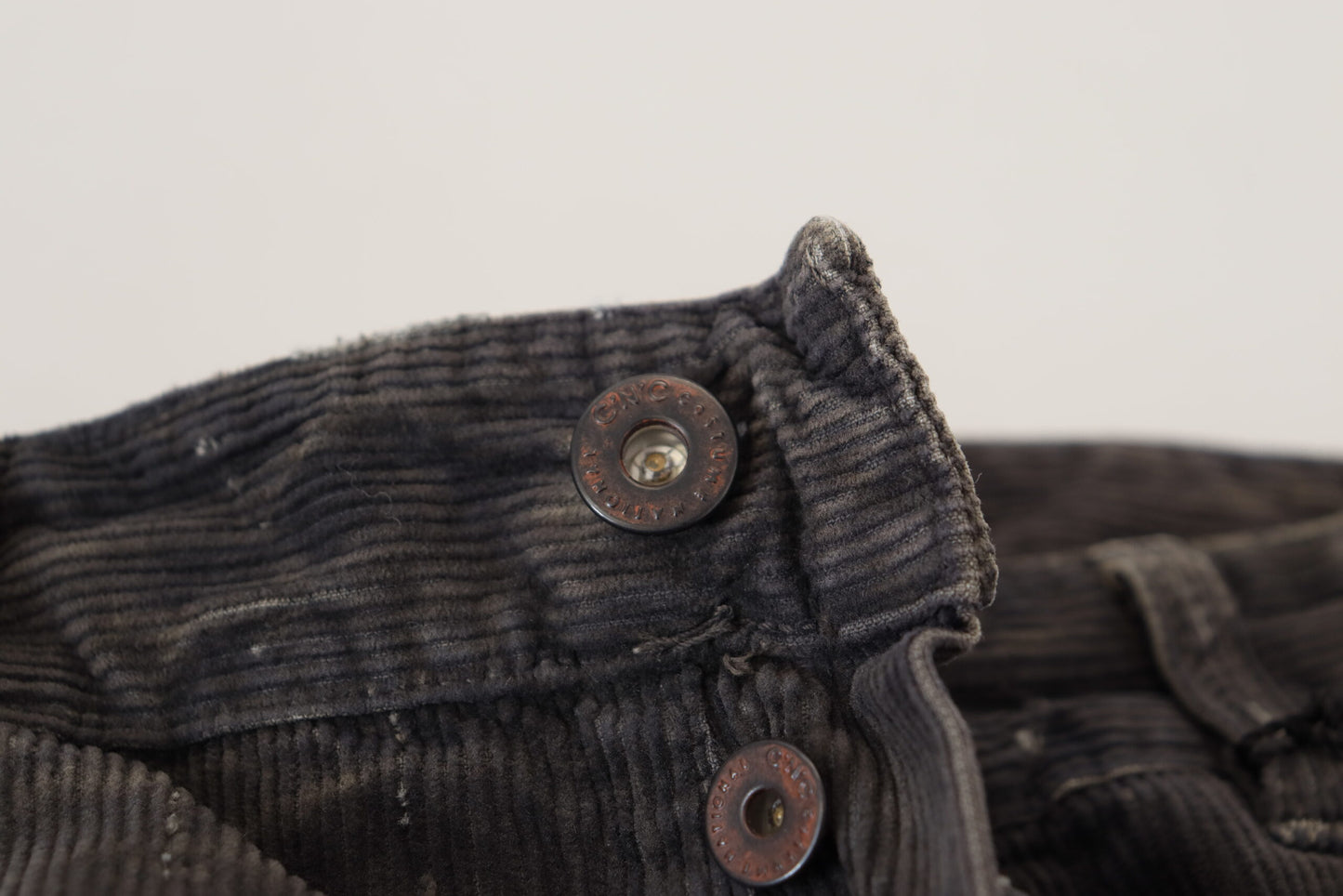 Costume National Stilfulde Grå Corduroy Denim Jeans