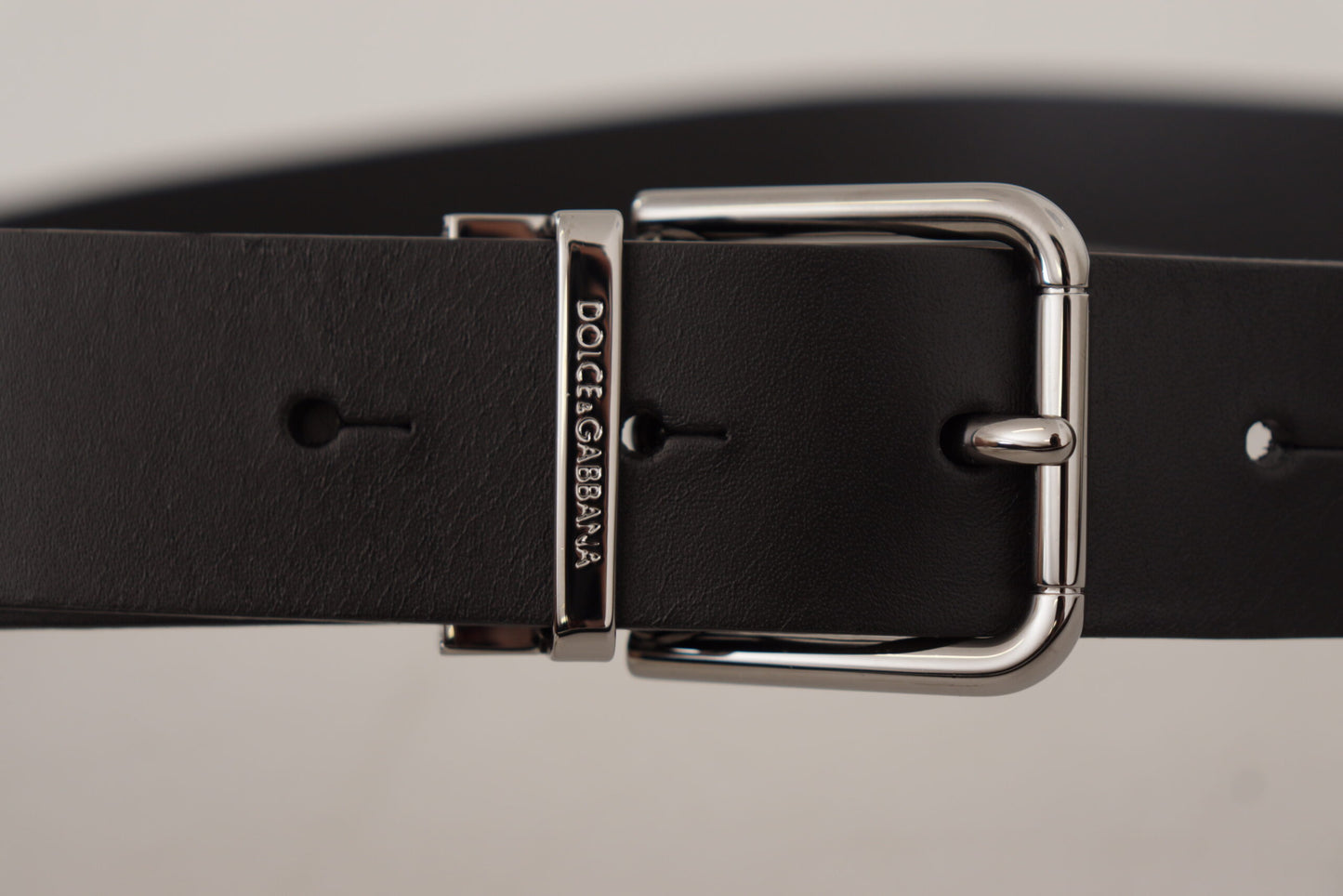 Dolce & Gabbana Elegant Sort Læderbælte med Metalspænde