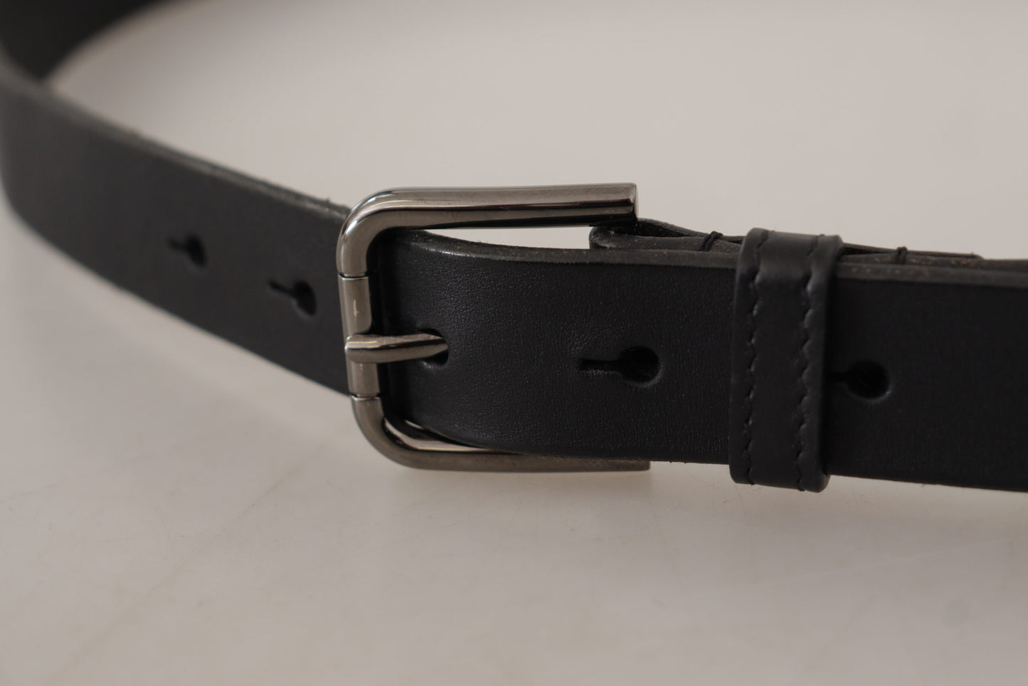 Dolce & Gabbana Elegant Sort Læderbælte med Metalspænde