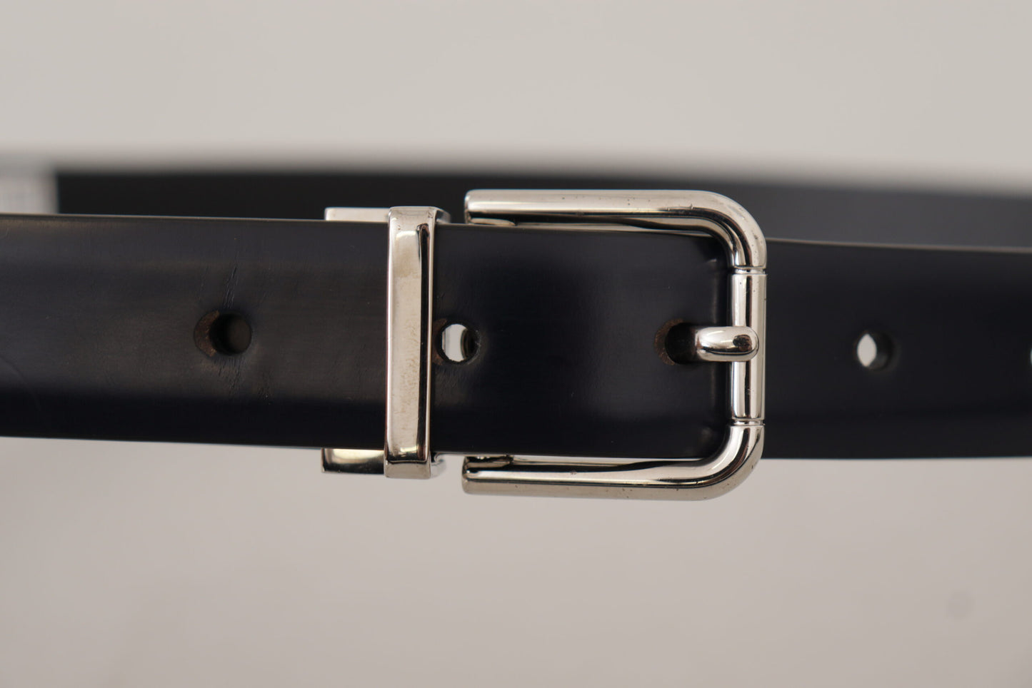 Dolce & Gabbana Elegant Læderbælte med Metalspænde