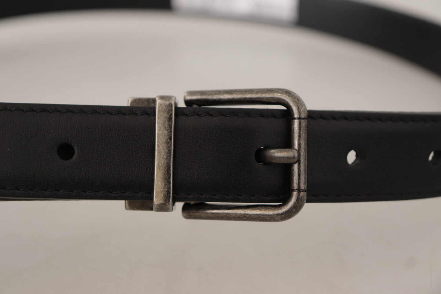 Dolce & Gabbana Elegant Sort Læderbælte med Metalspænde