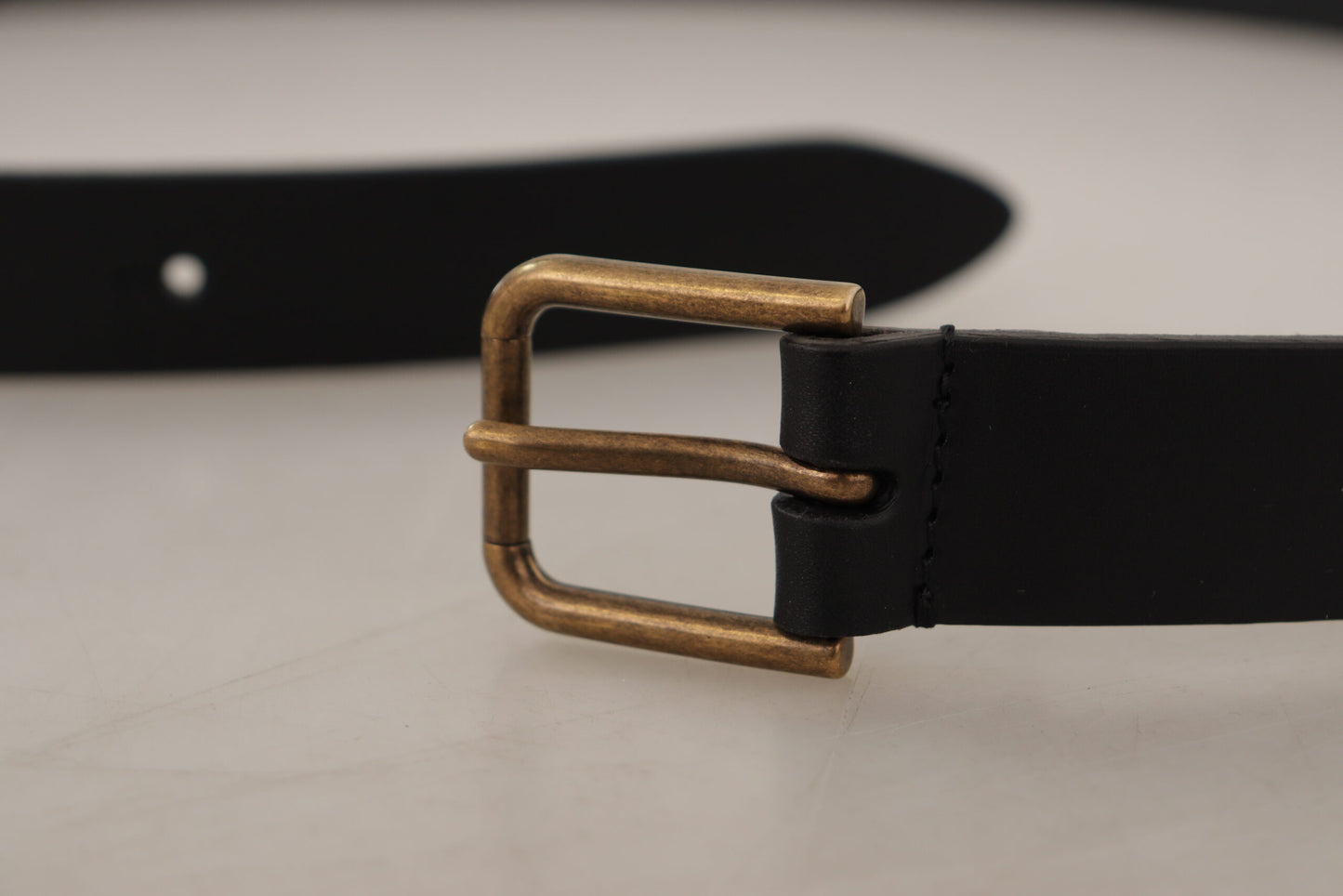 Dolce & Gabbana Elegant Sort Læderbælte med Metalspænde