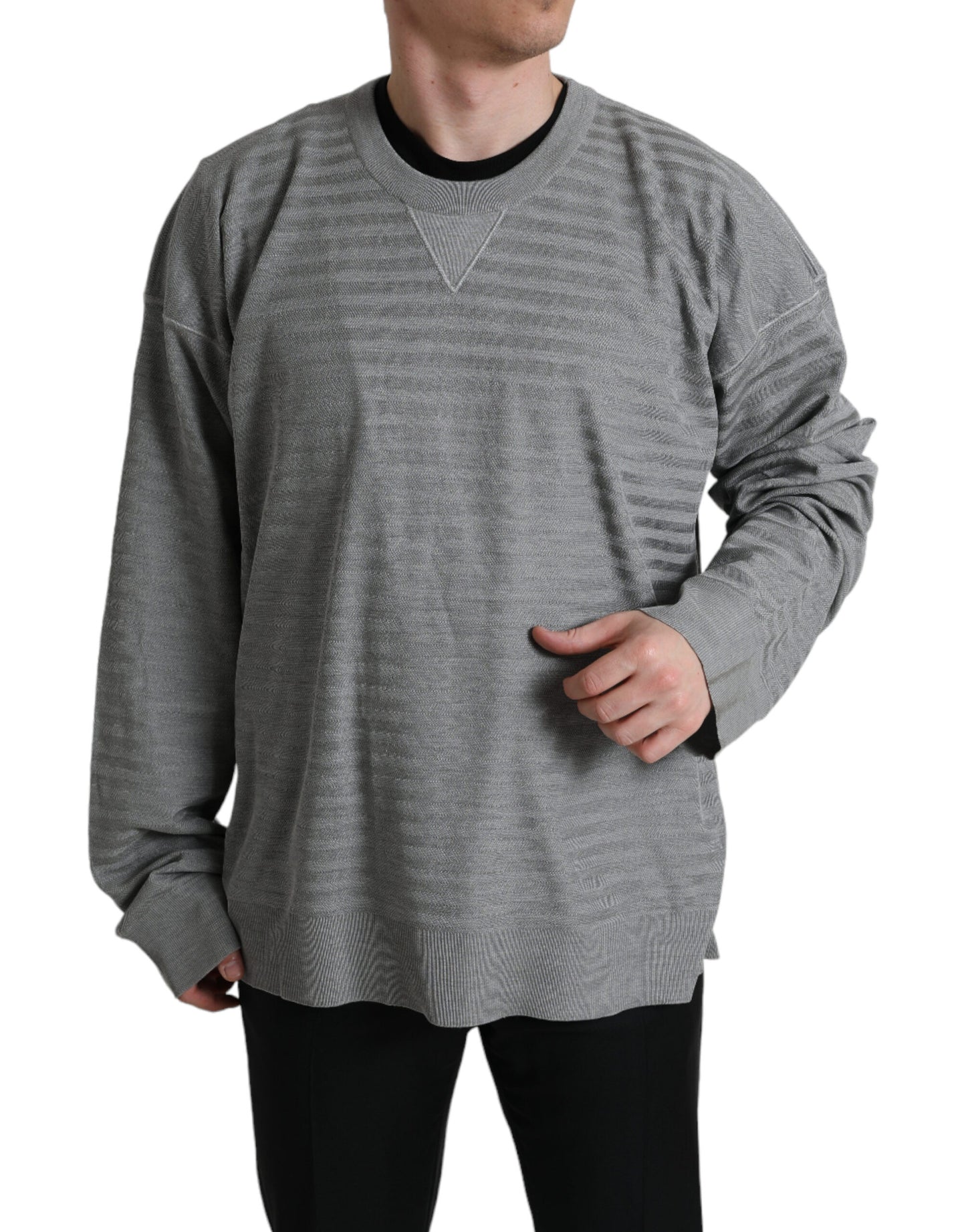 Dolce & Gabbana Elegant Grå Stribet Silkepullover med Rund Hals