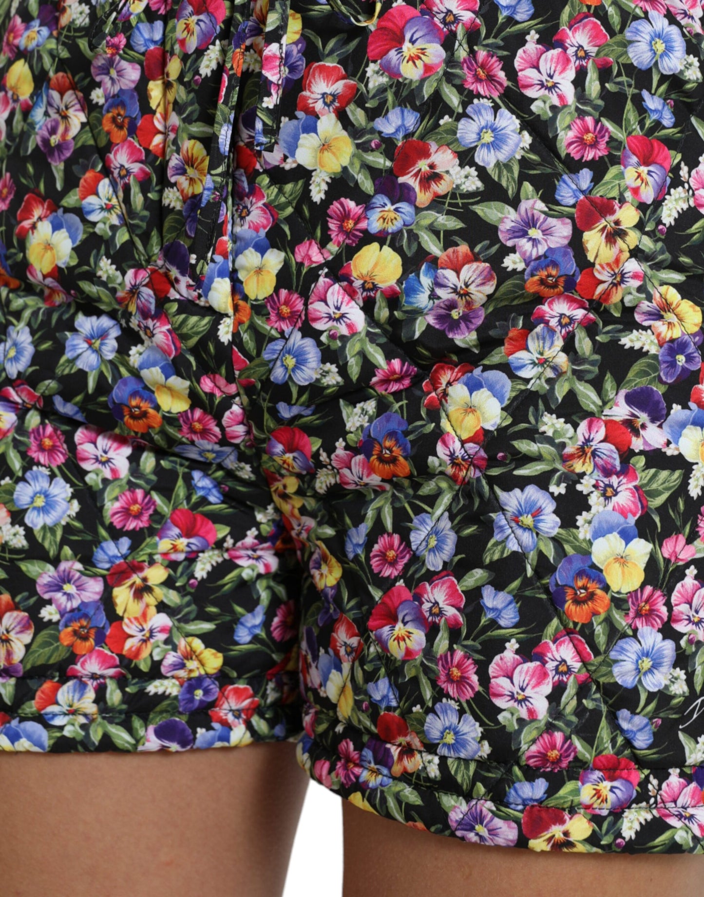 Dolce & Gabbana Vibrerende højtaljede blomstershorts