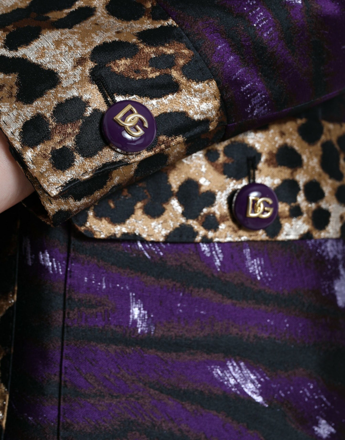 Dolce & Gabbana Udsøgt Jacquard Trenchcoat Med Tigermotiv