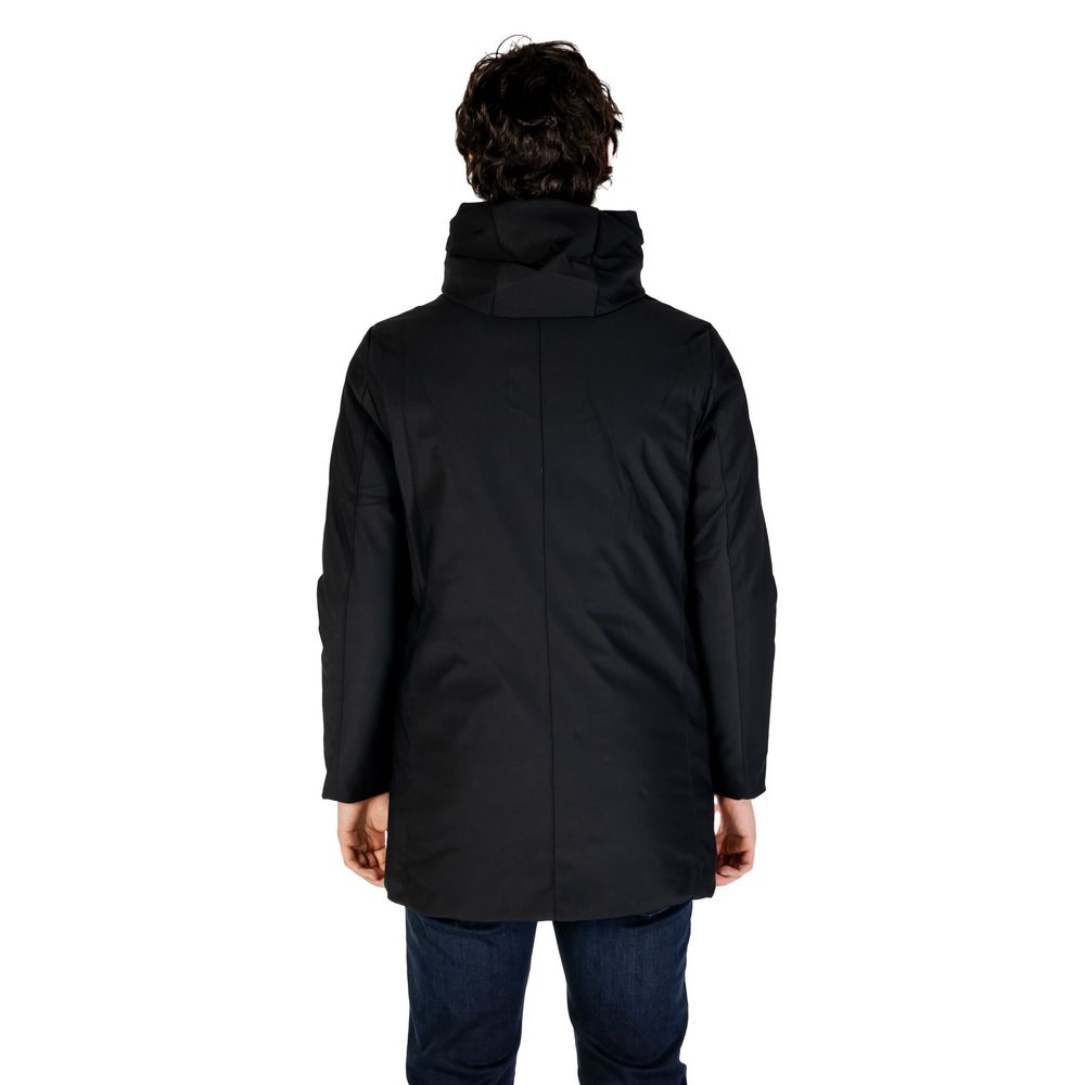 Hydra Clothing Sort Nylonjakke