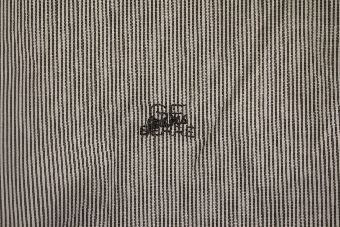 GF Ferre Chic Gråstribet Bomuldsskjorte med Casual Look