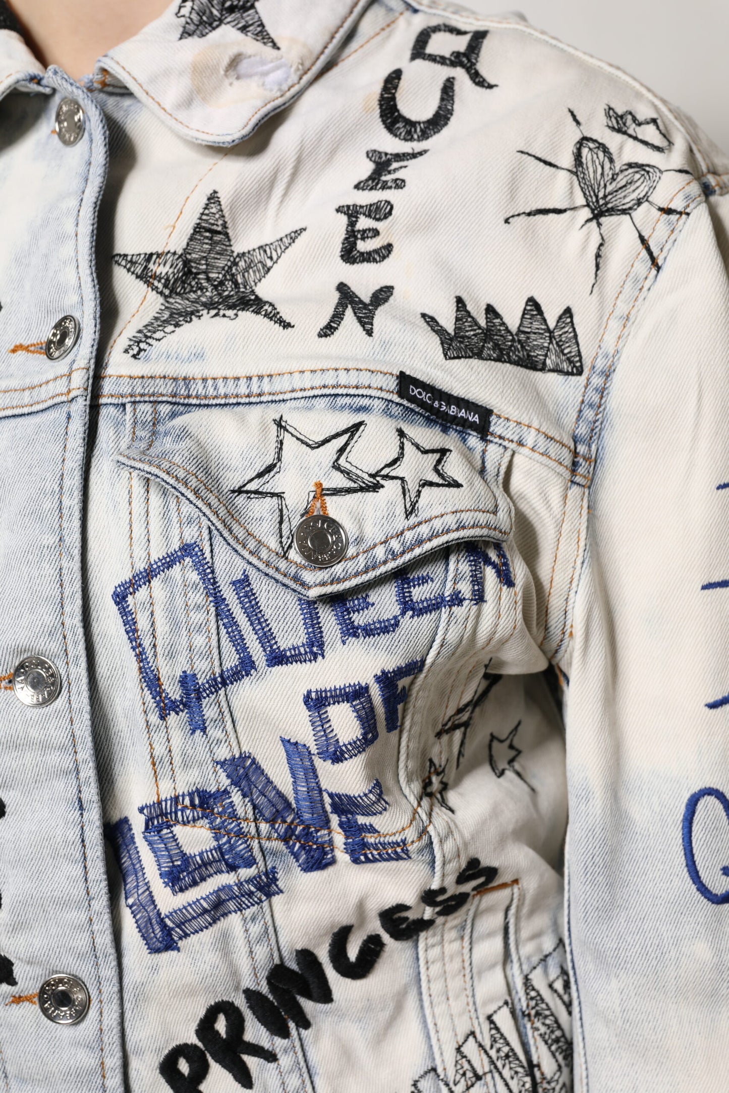 Dolce & Gabbana Lyseblå Graffiti Button Down Denimjakke