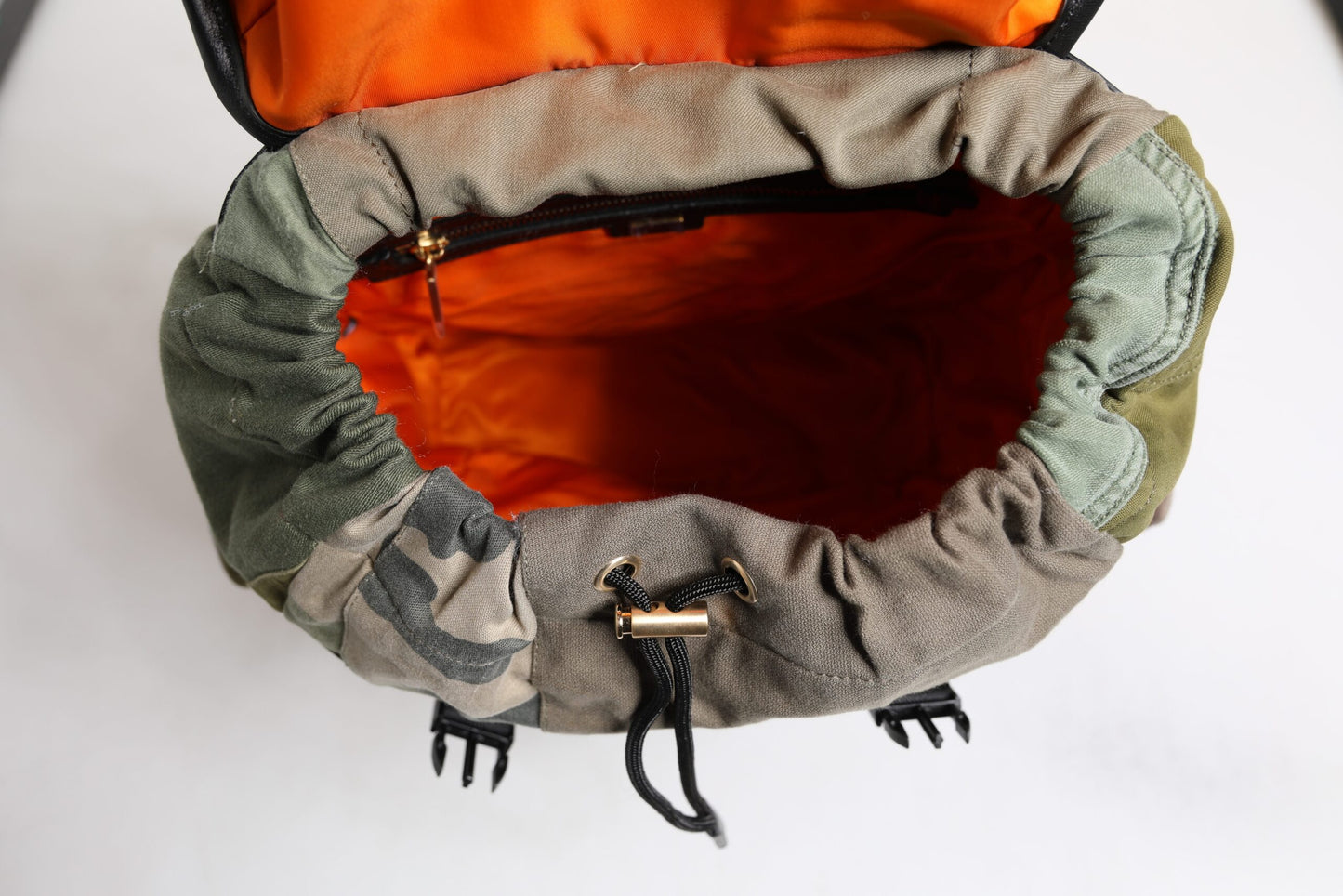 Dolce & Gabbana Militærgrøn Patchwork Rejserygsæktaske