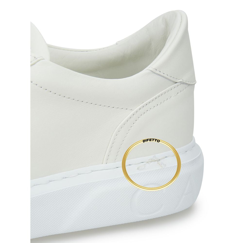 Casadei Slanke Hvide Lædersneakers