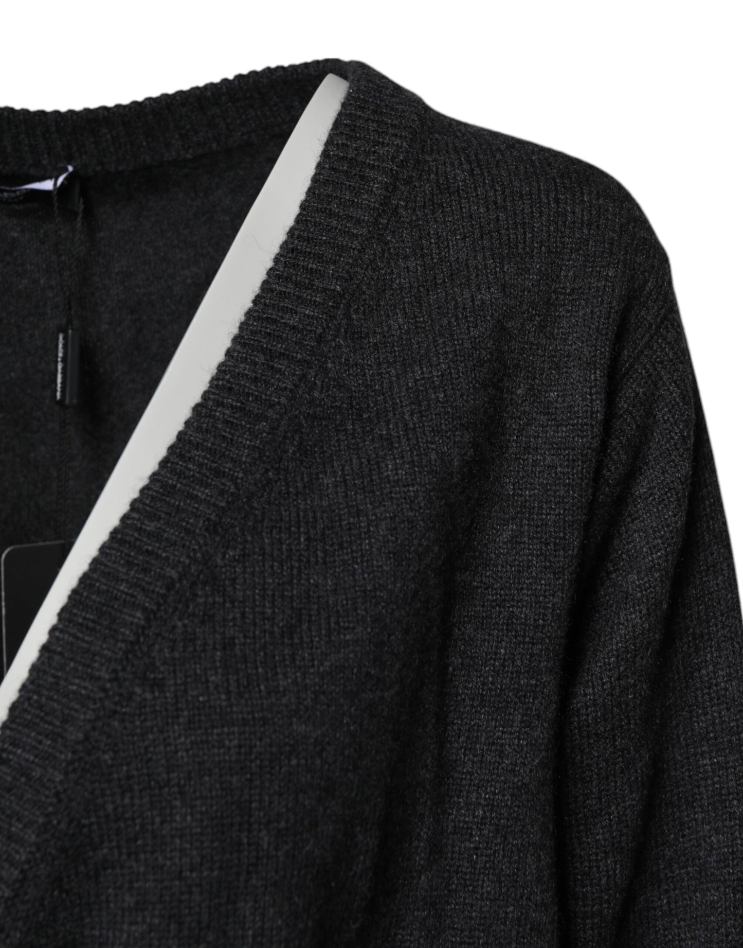 Dolce & Gabbana Grå Cashmere Pullover med Dyb V-hals