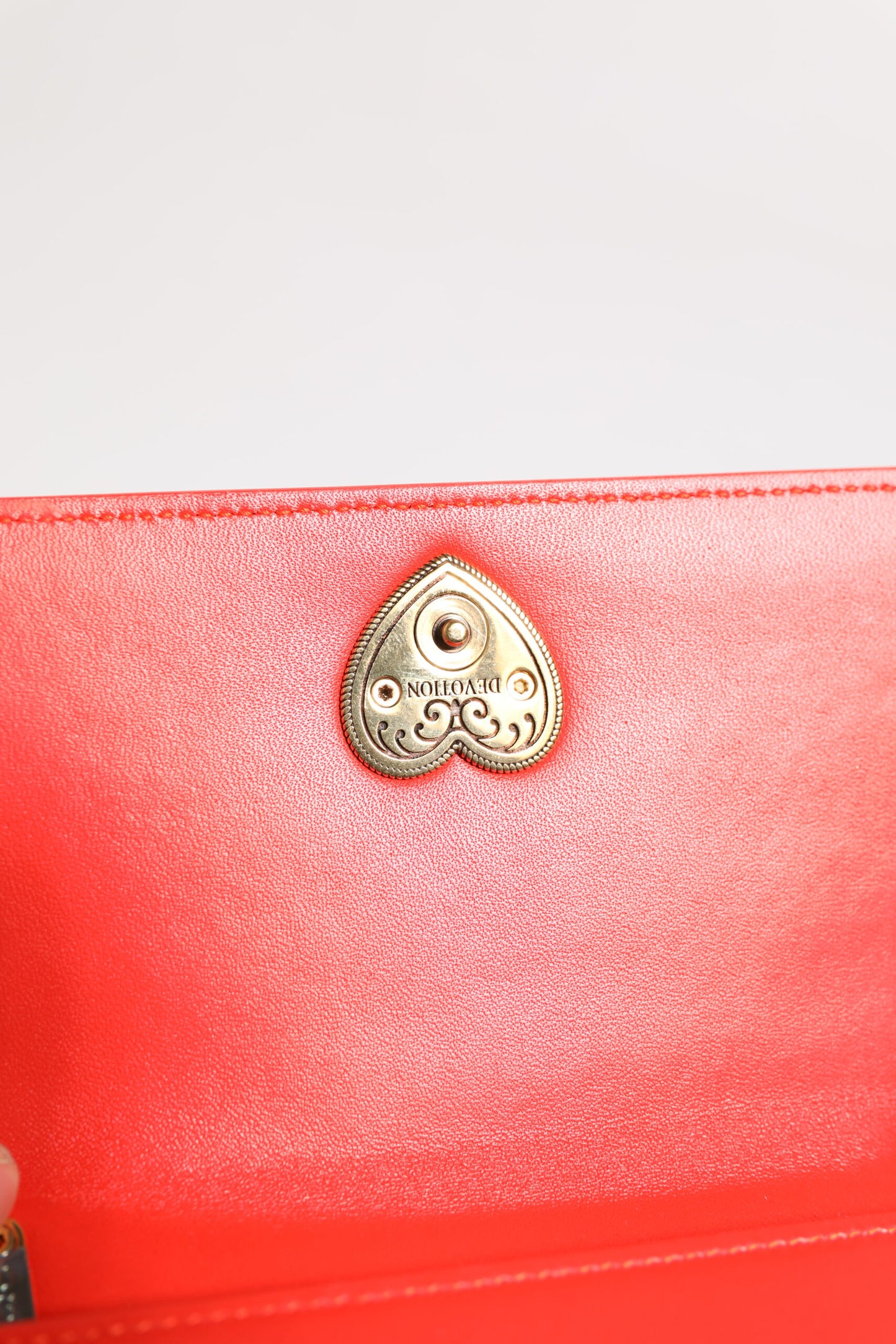 Dolce & Gabbana Rød Læder Quiltet Devotion Crossbody Mobiltaske