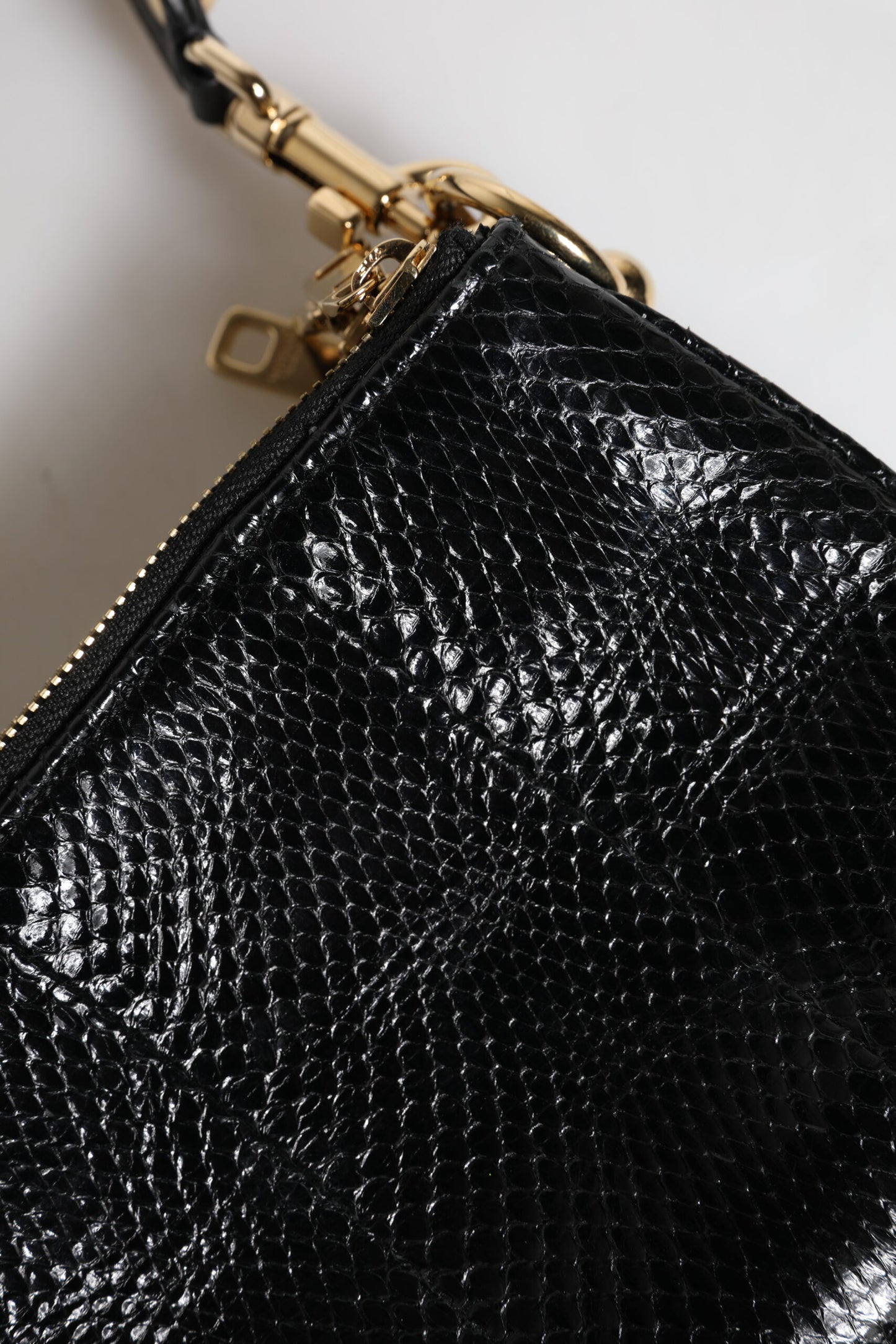 Dolce & Gabbana Sort Eksotisk Læder Skuldertaske i Sling