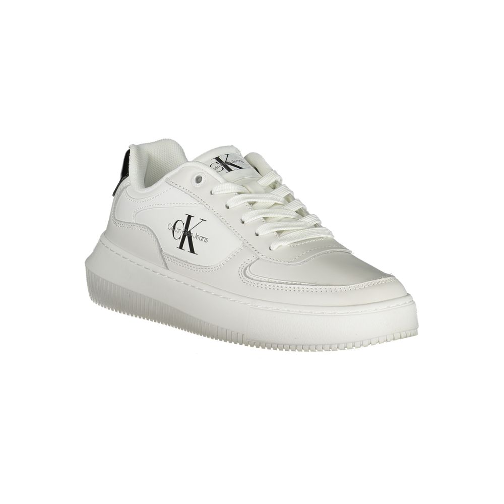 Calvin Klein Elegant Hvide Sneakers Med Snørebånd og Kontrastdetaljer
