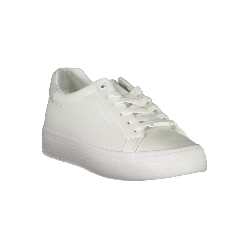 Calvin Klein Elegante Hvide Sneakers med Kontrastdetaljer