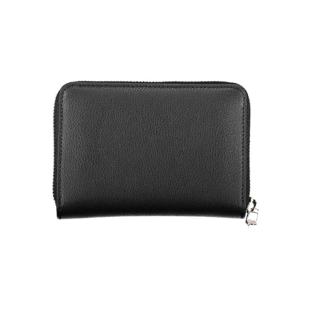 Tommy Hilfiger elegant sort lynlåspung med flere rum