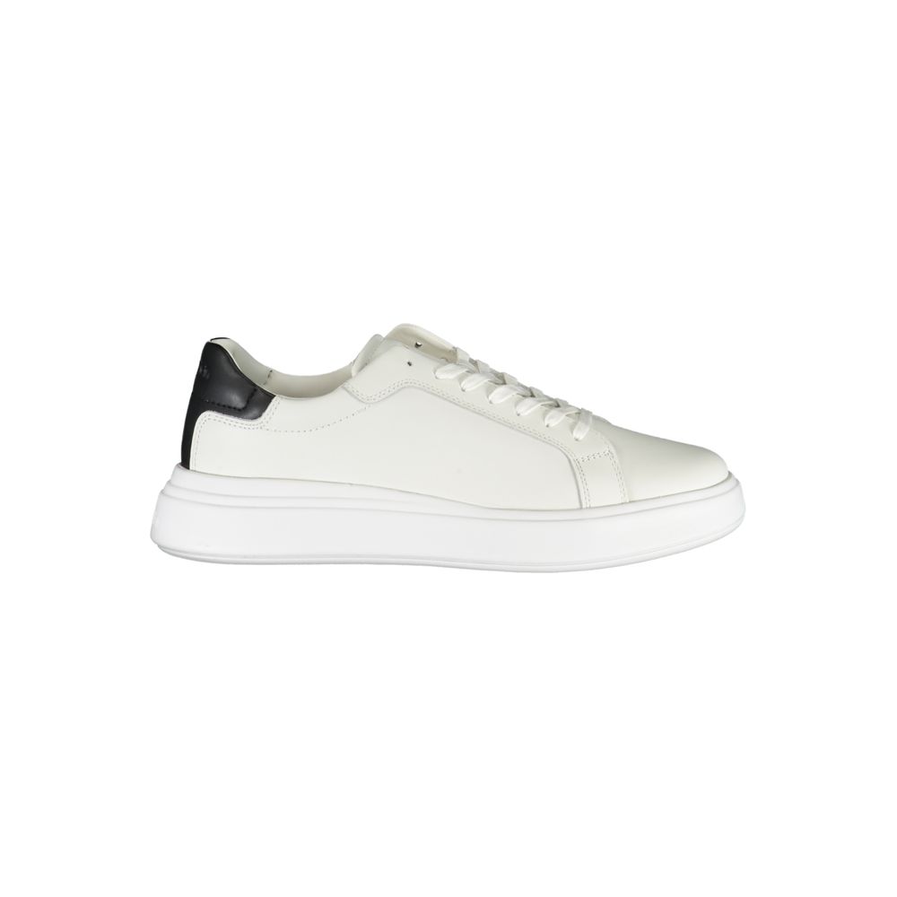 Calvin Klein Elegant Hvid Sneakers med Kontrastdetaljer