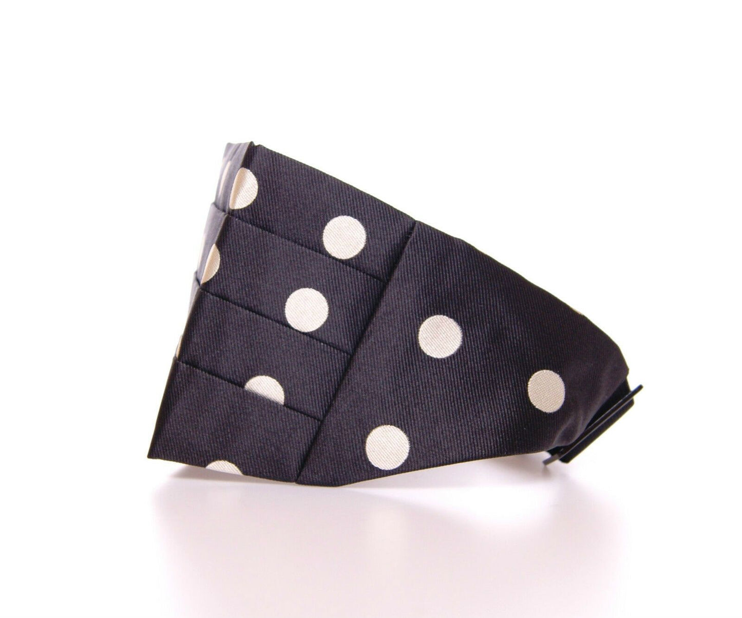 Dolce &amp; Gabbana Elegant Silke Black Polka Dot Cummerbund