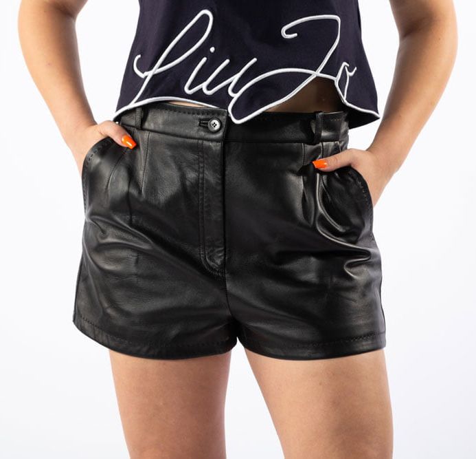 Dolce &amp; Gabbana sorte lammeskindsshorts til kvinder