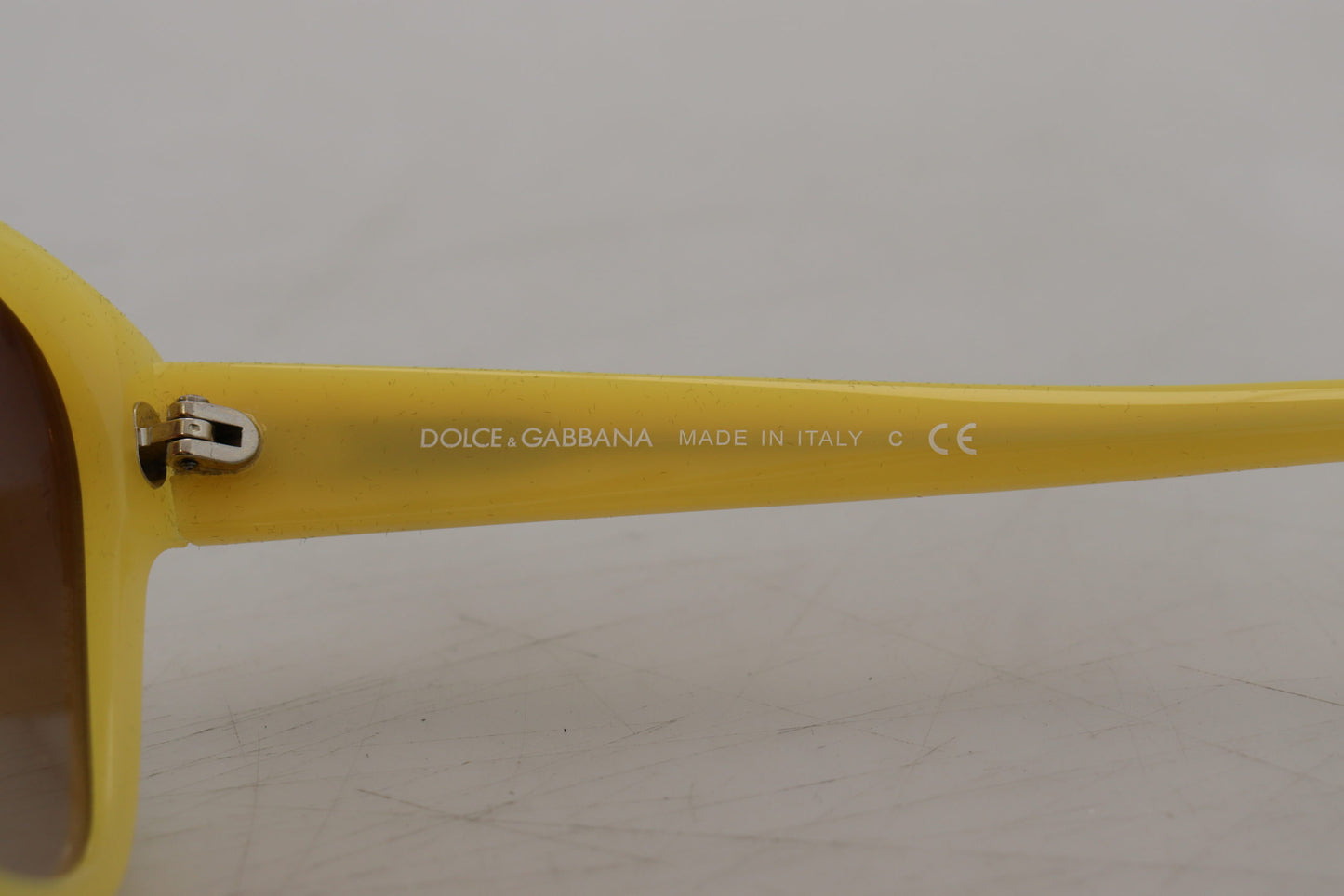 Dolce &amp; Gabbana Chic Yellow Acetate Gradient Solbriller