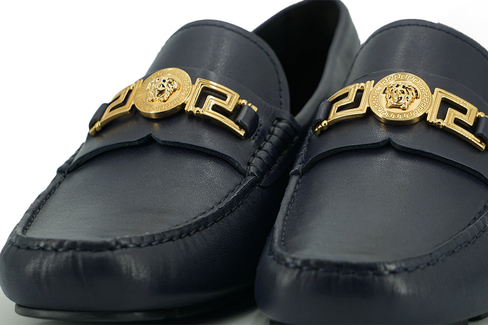 Versace elegante marineblå kalvelæder loafers