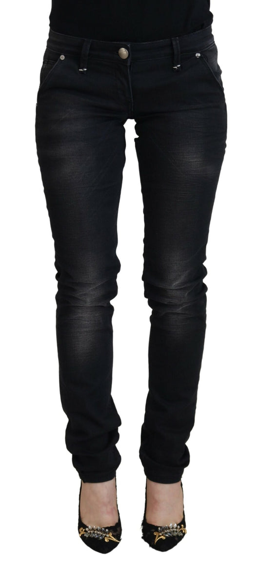 Acht slanke sorte vaskede skinny jeans med lav talje