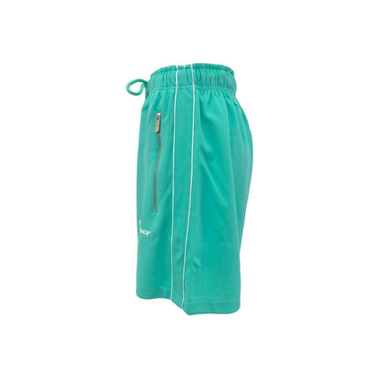 Apoteksindustriens smarte grønne bermudashorts med sidestriber