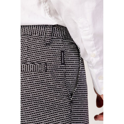 Armani Exchange sorte og hvide bomuldsshorts