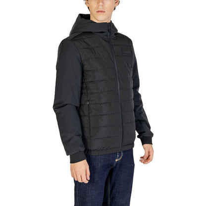 Calvin Klein Sort jakke i genbrugspolyester