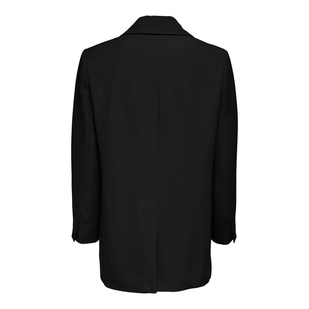 Kun sorte polyesterdragter og blazer