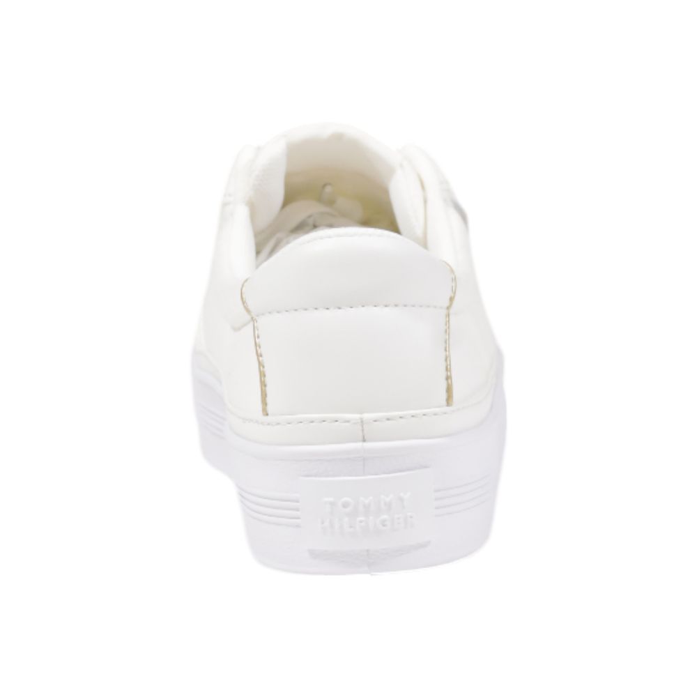 Tommy Hilfiger creme sneaker i genanvendt bomuld