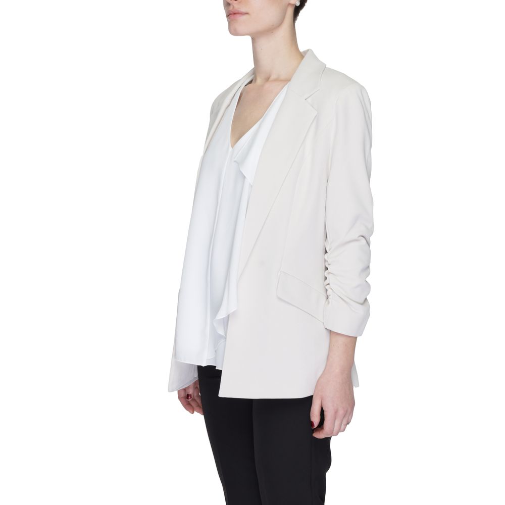 Kun beige polyesterdragter og blazer