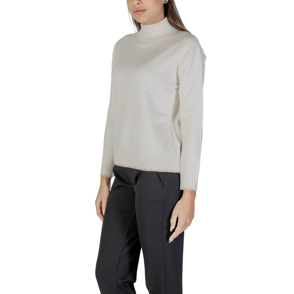 Street One Creme Polyester Sweater