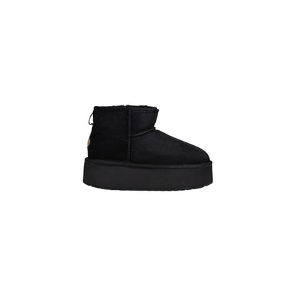 EMU Australia Black Leather Ankle