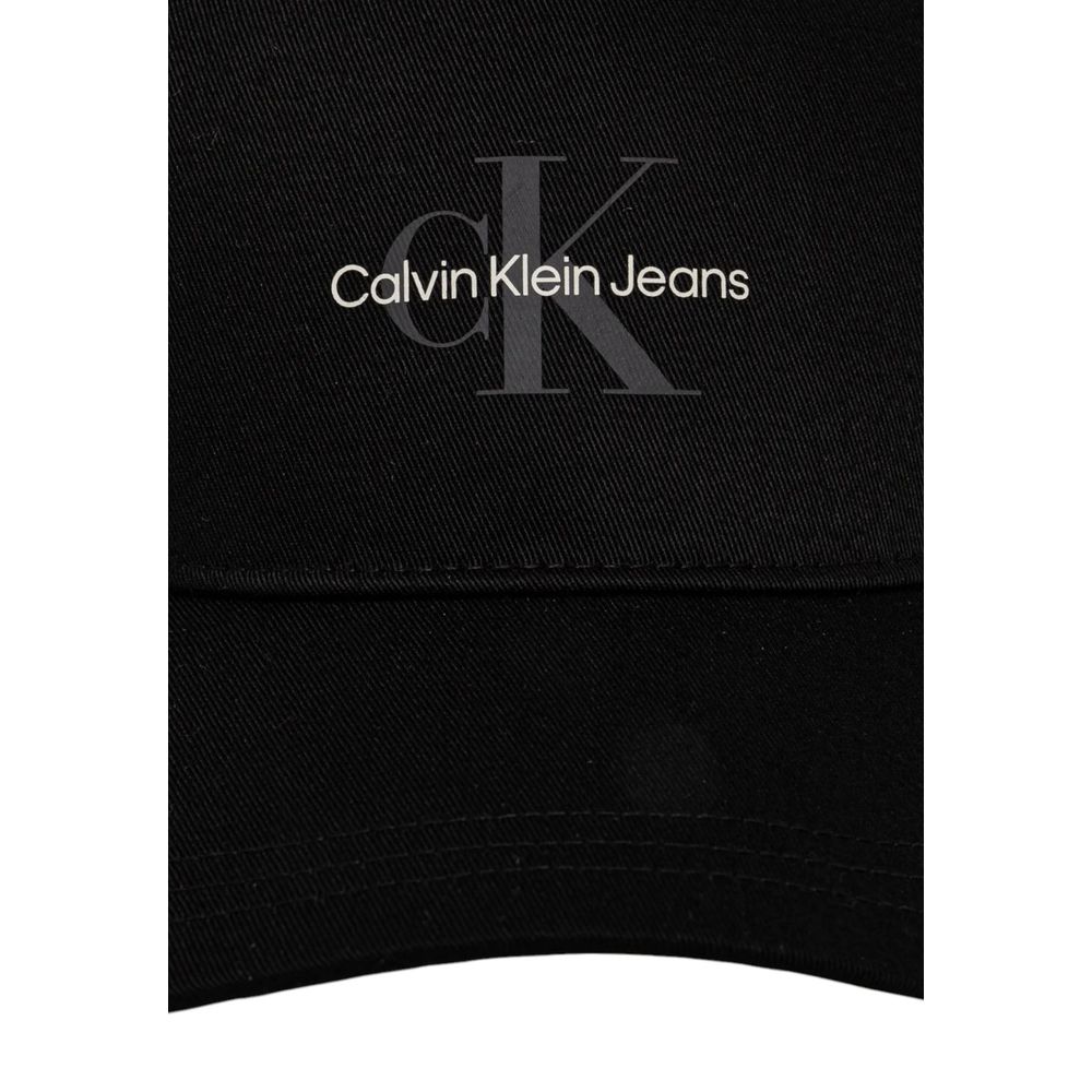 Calvin Klein Jeans sort genbrugspolyester hat