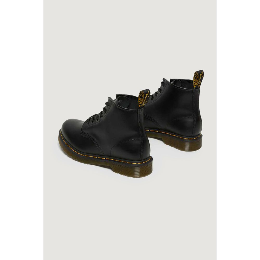 Dr. Martens sort læderstøvle