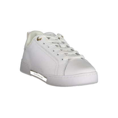 Tommy Hilfiger Chic Hvide Sneakers Med Snøre Og Kontrastdetaljer