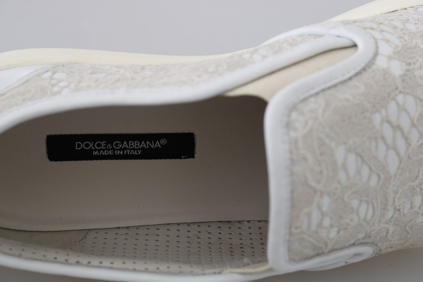 Dolce &amp; Gabbana Elegant Off White Loafers til damer